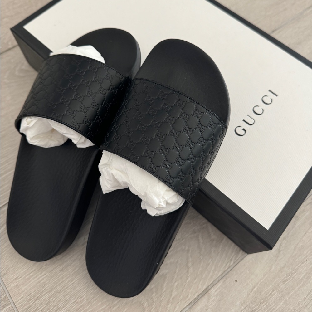 Gucci Microguccissima Pattern Rubber Slides - Brand New - Never Worn